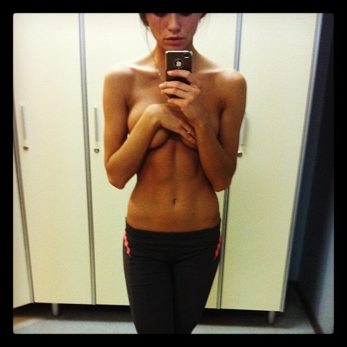 kurtkoy-evi̇-olan-esmer-oral-escort-bayan-gulci̇cek kurtkoy-evi̇-olan-esmer-oral-escort-bayan-gulci̇cek