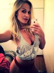 pendik-arabada-ci̇mci̇f-yapan-ukraynali-escort-bayan-lena