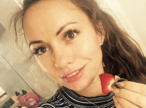 kartal-arabada-sakso-ceken-sarisin-escort-bayan-havva kartal-arabada-sakso-ceken-sarisin-escort-bayan-havva