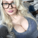 maltepe-minyon-arabada-escort-bayan-cagla