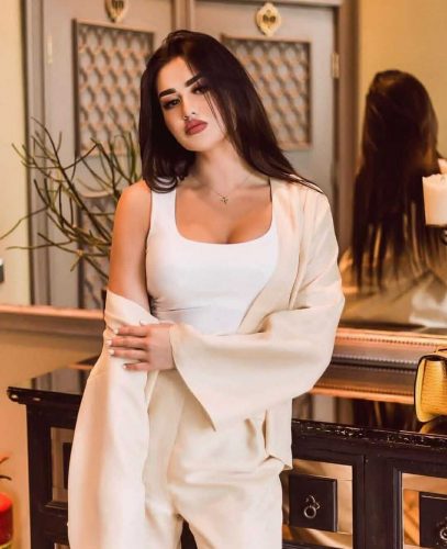 escort-bayan-cennet- escort-bayan-cennet-