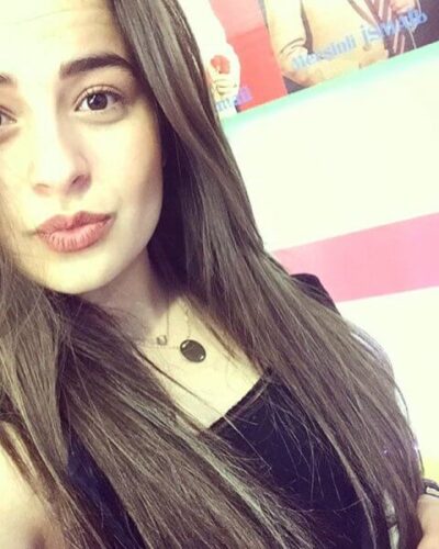 Tam da hayal ettiğiniz gibi içten bir uskudar escort bayan Esma Tam da hayal ettiğiniz gibi içten bir uskudar escort bayan Esma